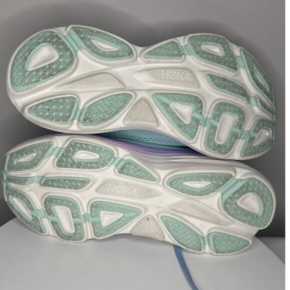 EUC Women's HOKA Bondi 8 Blue/Pink/Purple 1127952-ABSO SZ 8 (comes with box) - Picture 8 of 9